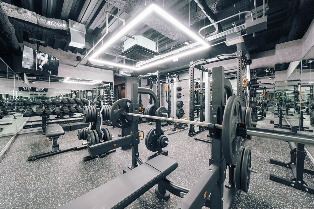 24時間フィットネスジム 御堂筋本町駅から徒歩1分 FitnessGym 999