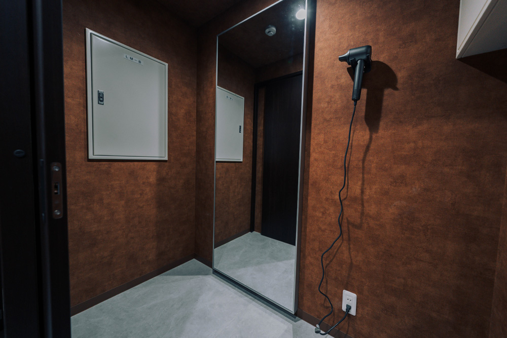 24時間フィットネスジム 御堂筋本町駅から徒歩1分 FitnessGym 999